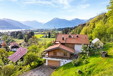 Вилла Landhausvilla с фантастическим панорамным видом на Tegernsee